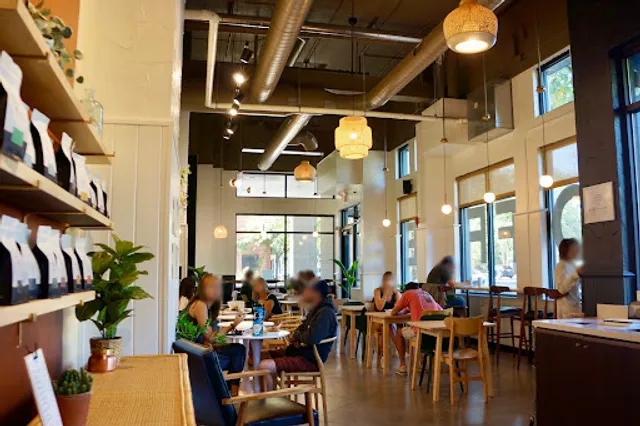 Lima Coffee Roasters - Old Town Coffee Shop