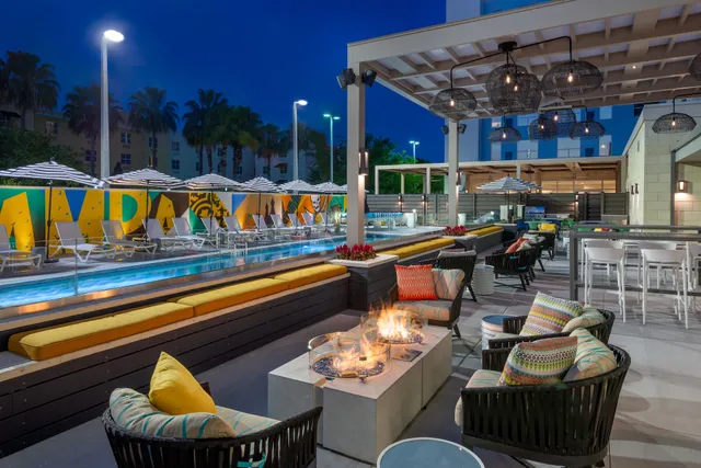 Hyatt House Tampa Airport / Westshore