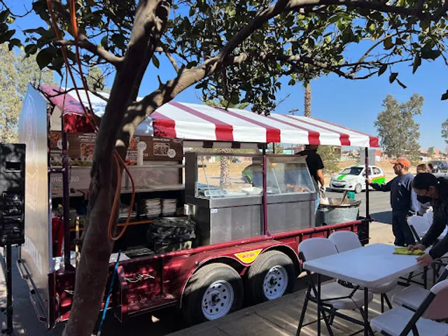 Carnitas Y Tacos El Marito