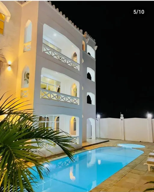 Ammarville Luxury Villa & Apartments