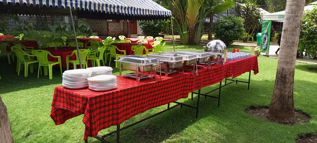 Kili Home Garden Bar and Restaurant