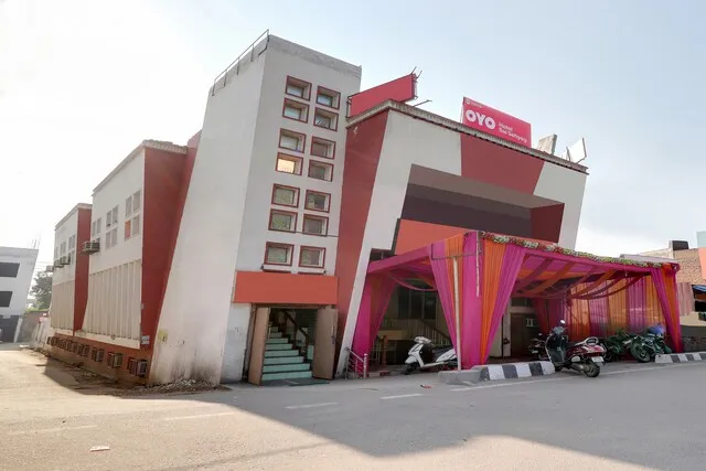 OYO 22659 Hotel Sai Sehyog