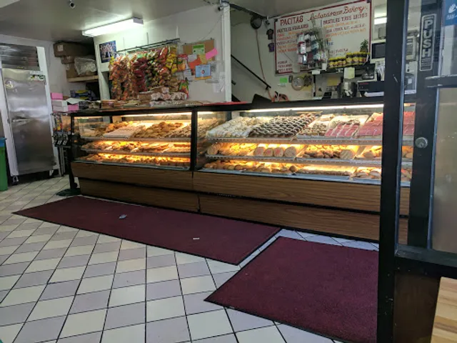 Pacita's Salvadorian Bakery