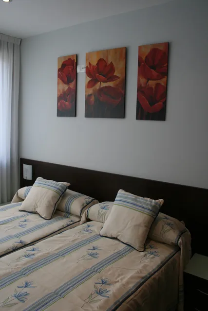 Apartamentos Metro Pasarela 1