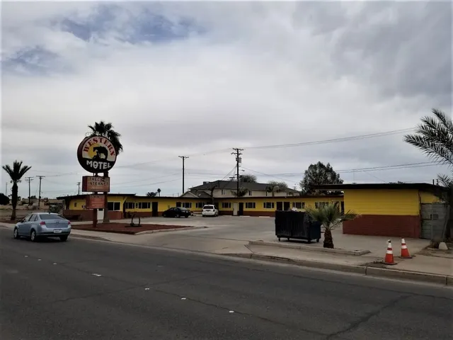 Western Motel