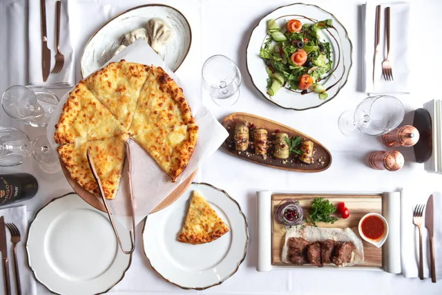 МЕАМА | Ресторан Александровский сад | Кафе, гриль-бар