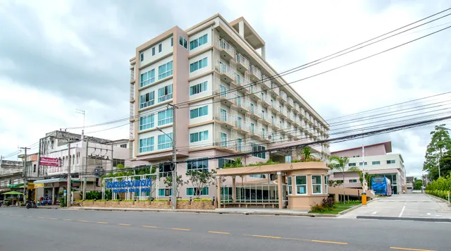 Prachuap Grand Hotel