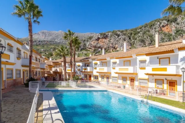 Alojamiento Rural Casas de Benaoján 15