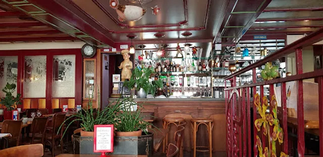 Café du Commerce Restaurant