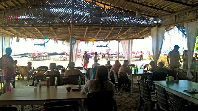 Om Cafe (Beach shack)