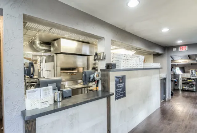 Pizzazz Pizza Mayfield Village