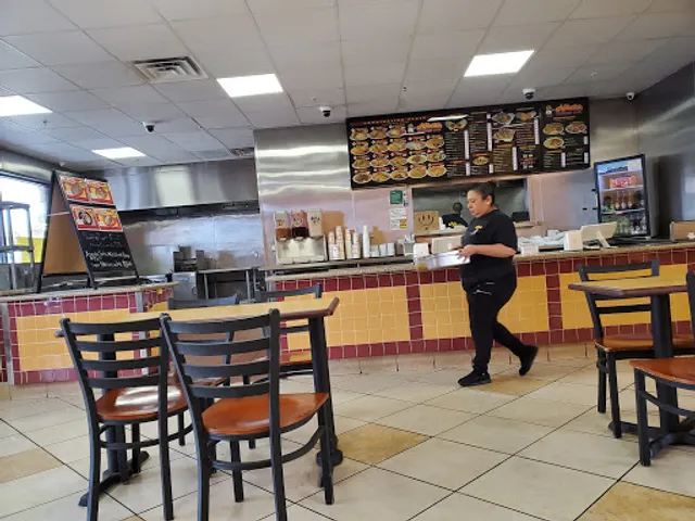 Alberto's Mexican Food