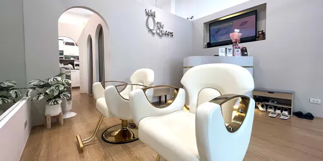 The Queen Hair Parlour ร้านทำผม ออกแบบทรงผม ทำสีผม ดัดดิจิตอล ดัดวอลลุ่ม ยืดโคนดัดปลาย ยืดวอลลุ่ม