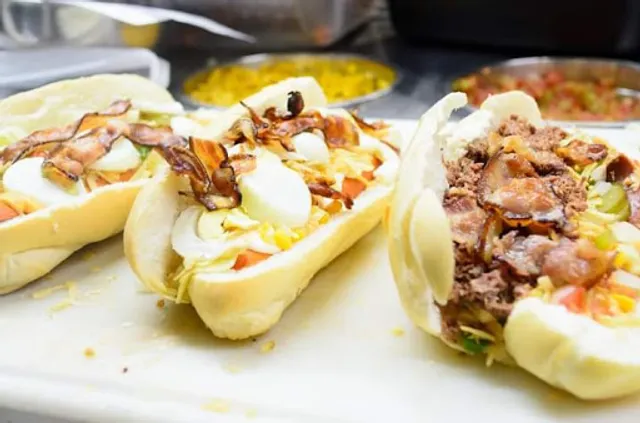 Sandubom ( Sanduíche Prensado )