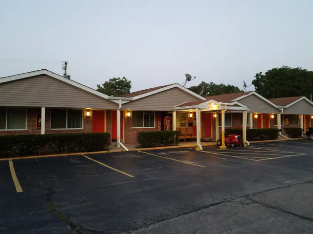 Tiffin Motel