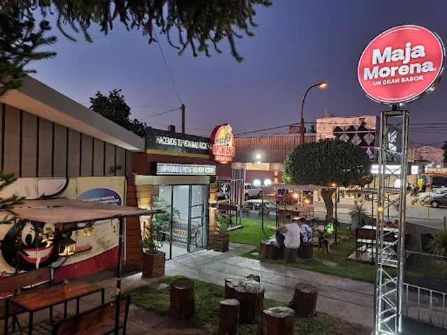 Maja Morena Empanadas & Pizzas Carcano esq. Int. Garcia