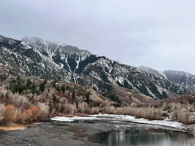 Bell Canyon Boulders Trailhead