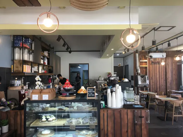 Bek Cafe Restaurant and Dessert Maribyrnong