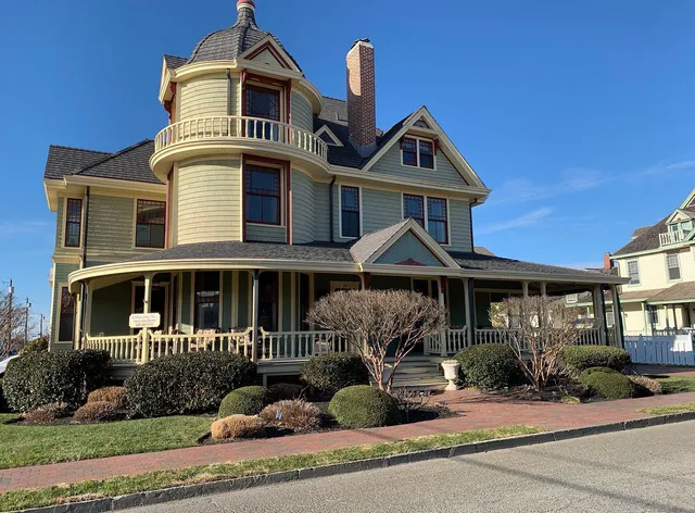 Williams Cottage Inn