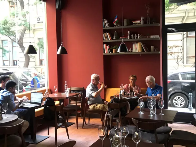 KEFLI Local Wine & Snacks