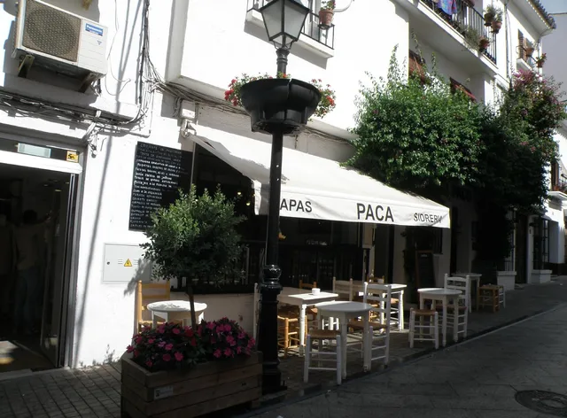 Hostal Paco Marbella