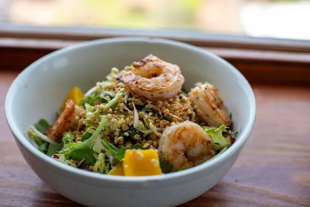 Millie’s Mid-Island