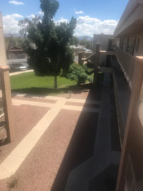 Hacienda Del Rio Apartments