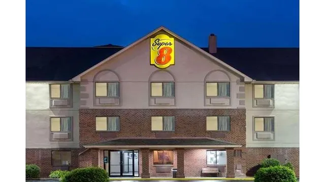 Super 8 by Wyndham Morgantown