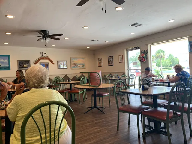 Marti's Family Dining