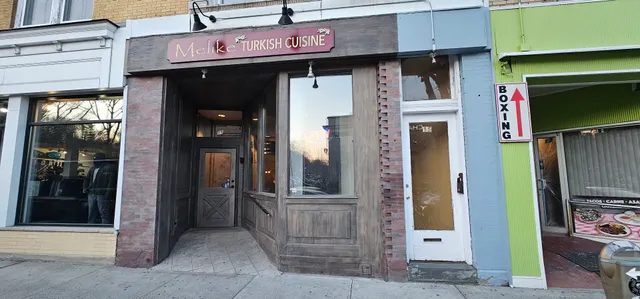 El Pueblo Restaurant & Grill