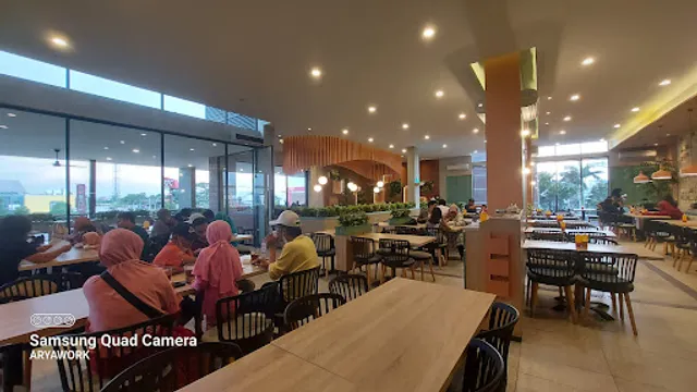 Solaria - Golden City Bekasi
