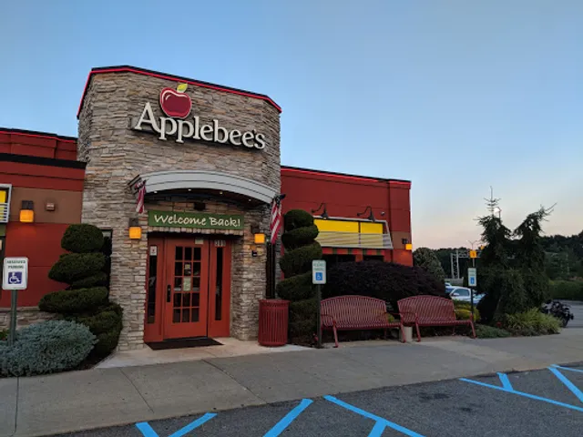 Applebee's Grill + Bar