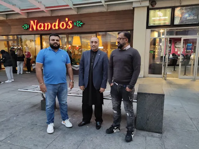 Nando's Slough - High Street