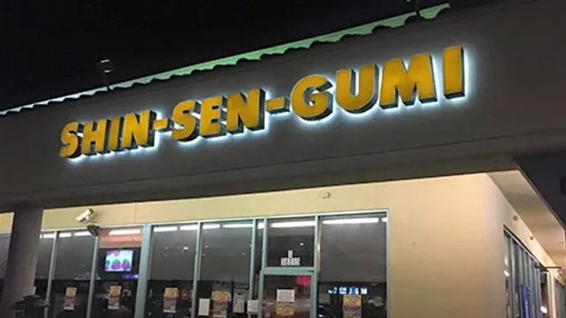 Shin-Sen-Gumi Hakata Ramen - Fountain Valley
