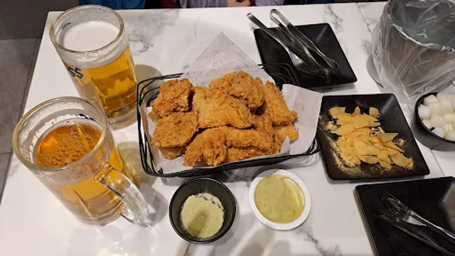 교촌치킨 동탄2호수공원점