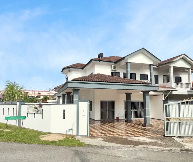 OUR FAMILY HomeStay@ Mentakab