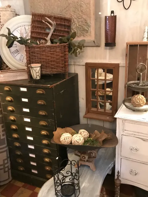 Farmhouse Finds