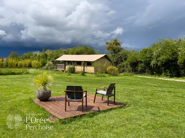 l'Orée perchoise - Lodge Africain 100% dog friendly avec jardin clos & piscine privée