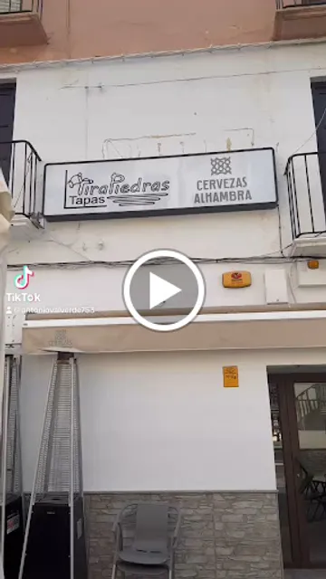 Bar "La Juventud Tirapiedras"