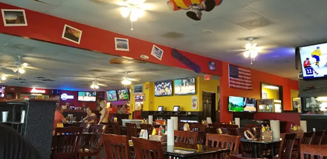 Xtreme Wings Sports Grille Oceanway
