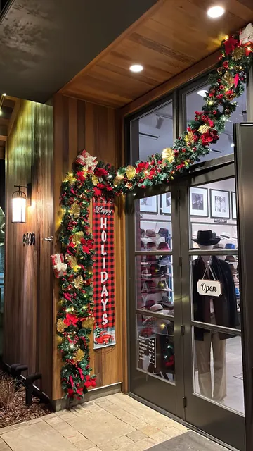 Montecristi Panama Hats