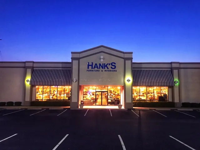 Hank's Fine Furniture