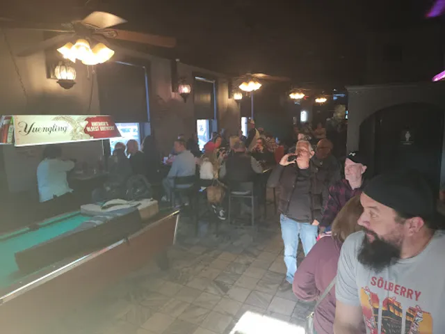 Amigos Bar and Grill