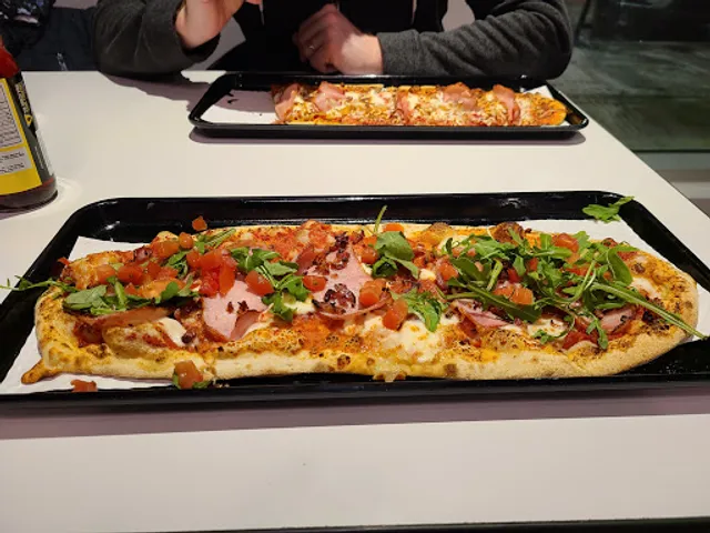 LOVEPIZZA Spruce Grove