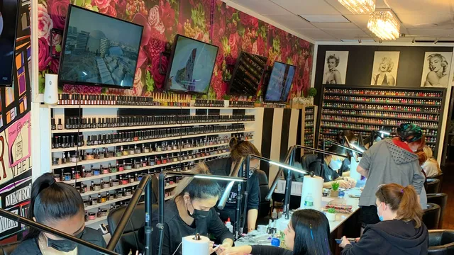 Hot Tips Nail Lounge A1 of Rockaway