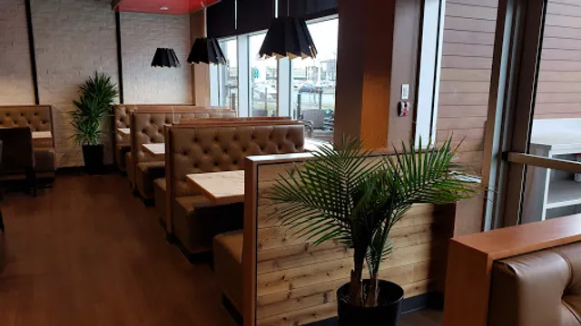 Barbies Resto Bar Grill - Lévis