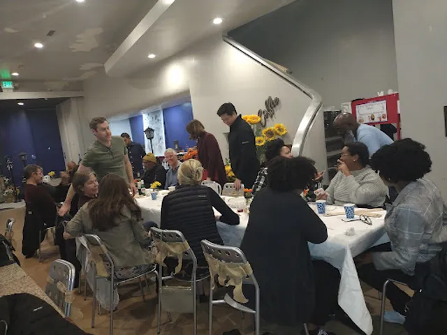 D'Road Cafe welcomes you to our Latin Home cooking style