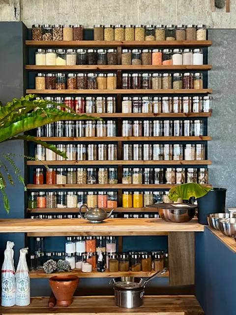 丸祇羅沖縄 Marumasala-Okinawa