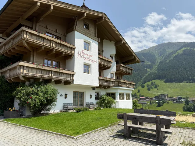 Appartementhaus Feriengut Hasenau