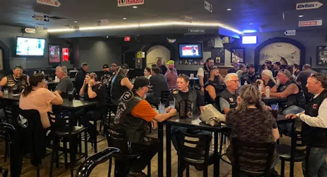 Oilmen's Club Taphouse & Grill